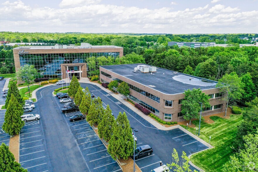 More Photos Of 8000 Corporate Center Dr, Charlotte Office For Lease
