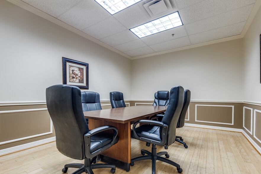 More Photos Of 14521 Old Katy Rd, Houston Unknown For Lease