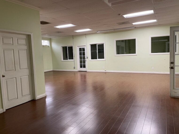 More Photos Of 790 E Washington Blvd, Los Angeles Warehouse For Lease
