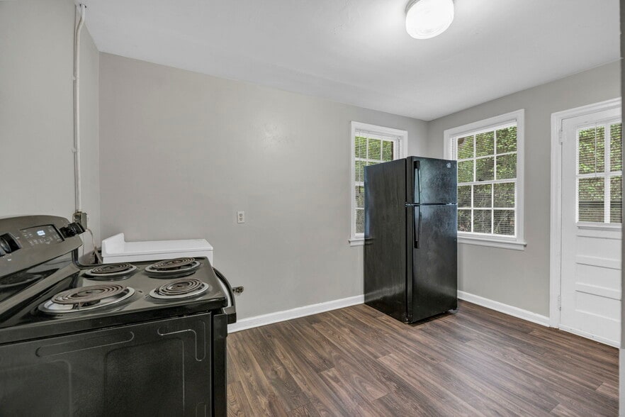 More Photos Of 768 Augusta St, West Columbia Apartments For Sale