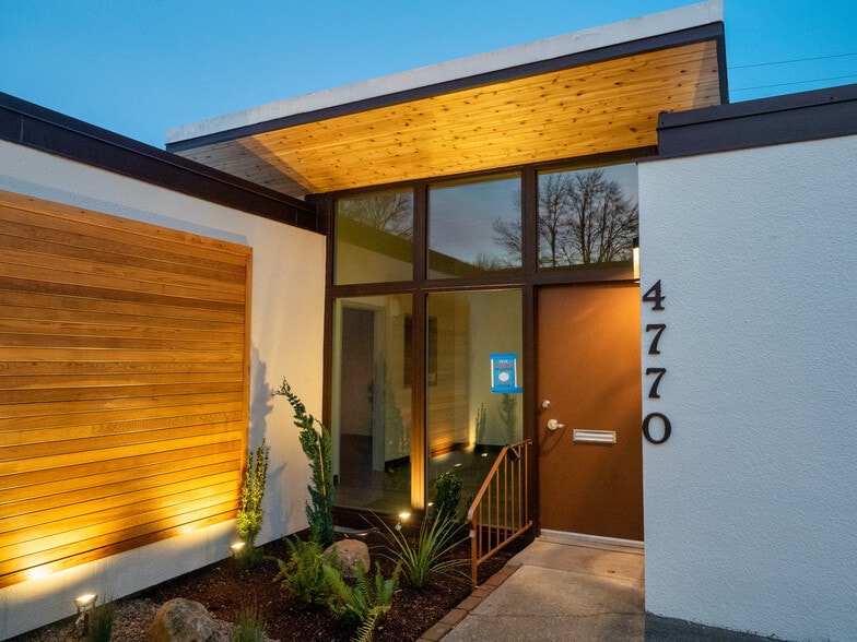 More Photos Of 4720-4790 SW Watson Ave, Beaverton Medical For Lease