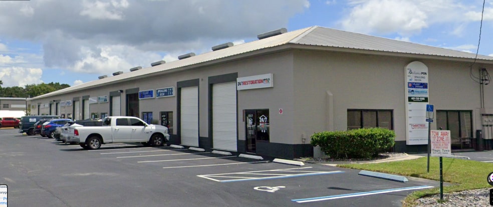Primary Photo Of 1504 Damon Ave, Kissimmee Showroom For Lease