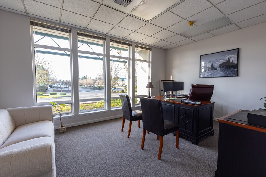 More Photos Of 2929 5th Ave Ne, Puyallup Office For Sale