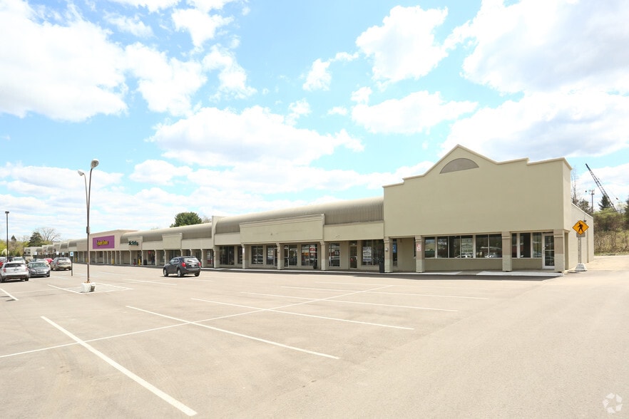 More Photos Of 1101-1249 E Grand River Ave, Howell Freestanding For Sale