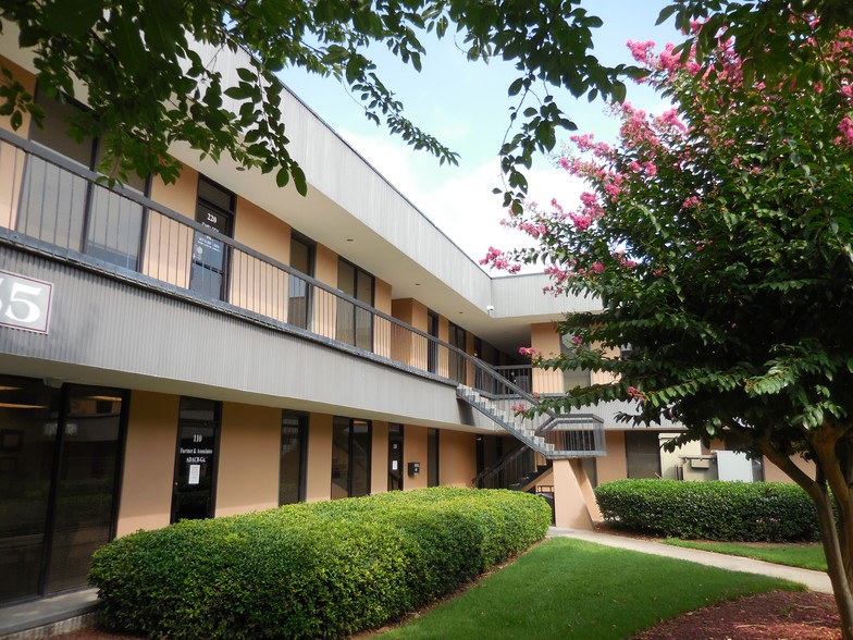 More Photos Of 6735 Peachtree Industrial Blvd, Doraville Office Residential For Lease