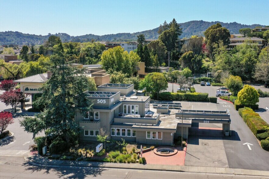 Primary Photo Of 505 Sir Francis Drake Blvd, Greenbrae Office For Sale