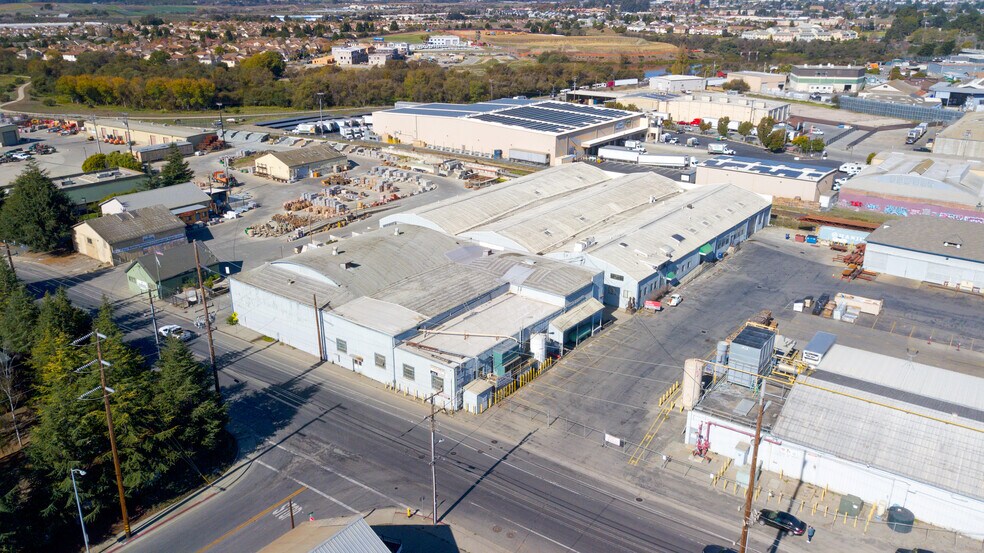 More Photos Of 480 W Beach St, Watsonville Warehouse For Lease