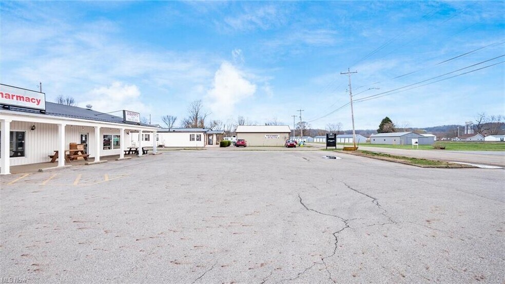 More Photos Of 22 3rd st, Frazeysburg Storefront For Sale