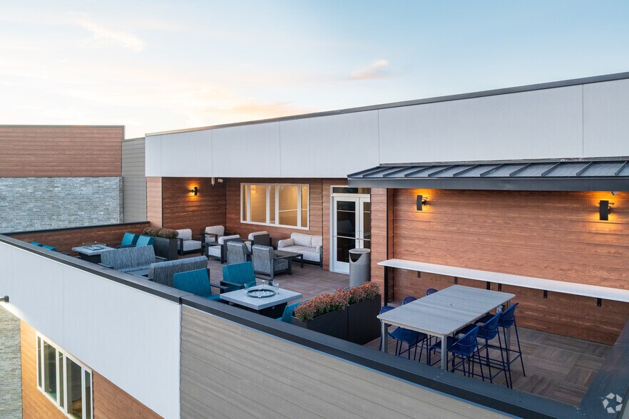 More Photos Of 2620 W Sunshine St, Springfield Apartments For Lease