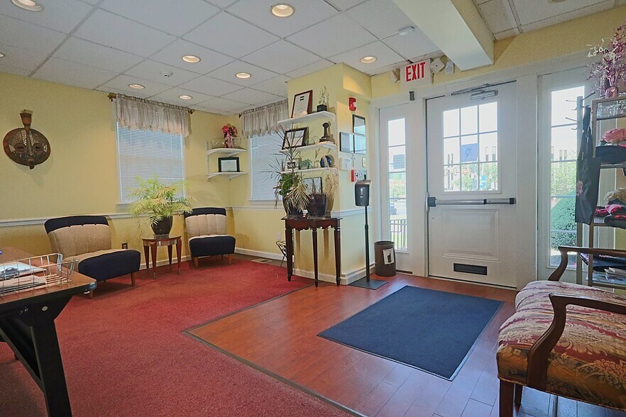 More Photos Of 766 Old York Rd, Jenkintown Medical For Sale