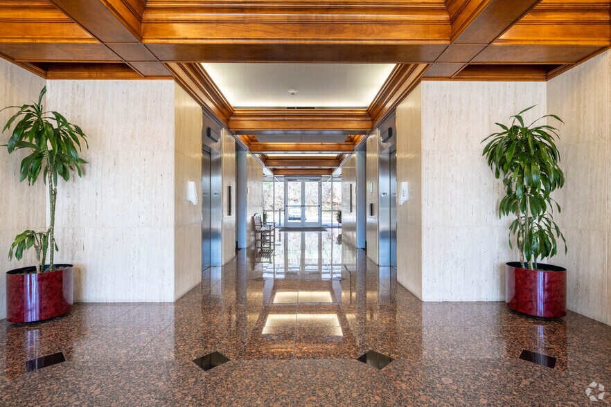 More Photos Of 3508 Far West Blvd, Austin Office For Lease