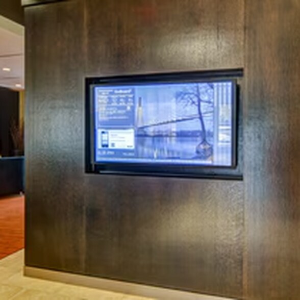More Photos Of 30 Shaner Dr, Bridgeport Hotel For Sale