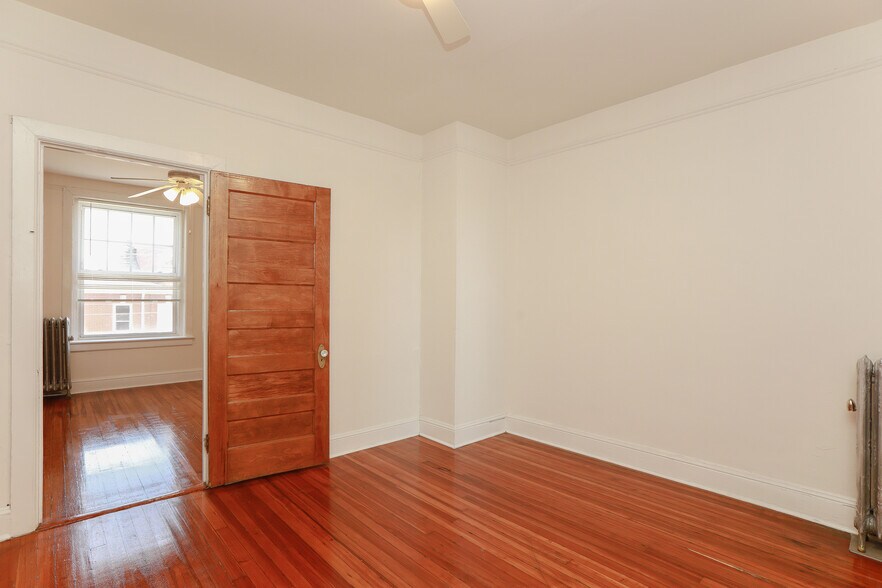 More Photos Of 819 Colonial Ave, Norfolk Apartments For Sale