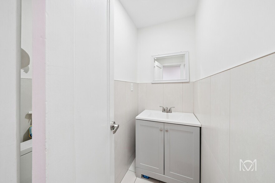 More Photos Of 336 Central Park W, New York Apartments For Sale
