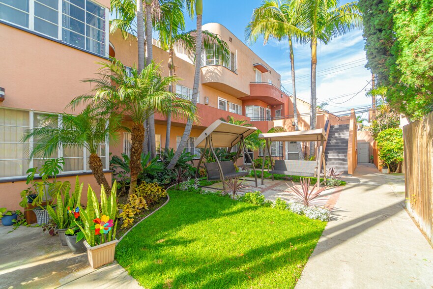 More Photos Of 1149 E 1st St, Long Beach Apartments For Sale