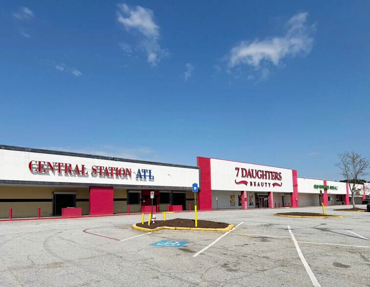 More Photos Of 4827-4903 Old National Hwy, College Park General Retail For Lease