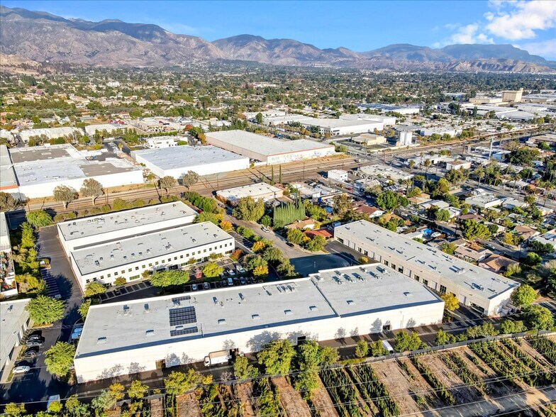 More Photos Of 15853 Monte St, Sylmar Distribution For Sale