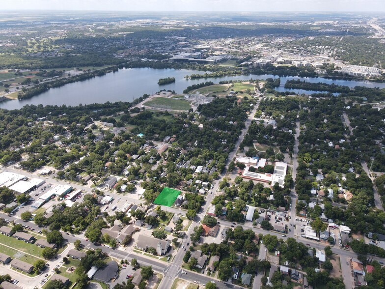 More Photos Of 2207 E Cesar Chavez St, Austin Land For Sale