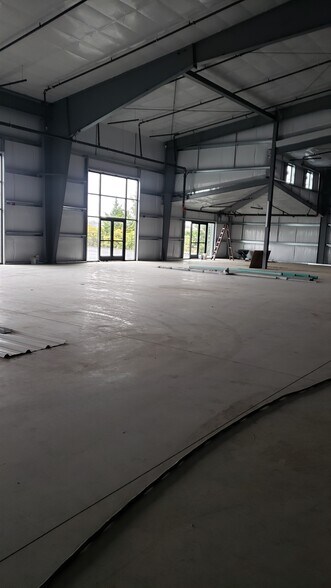 More Photos Of 3806 166th NE, Arlington Health Club For Lease