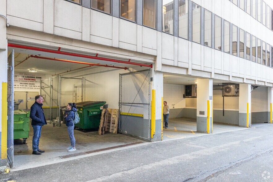 More Photos Of 881-885 Dunsmuir St, Vancouver Office For Lease