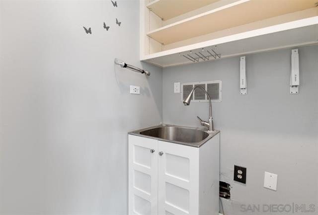 More Photos Of 4116-4120 W Point Loma Blvd, San Diego Medical For Lease