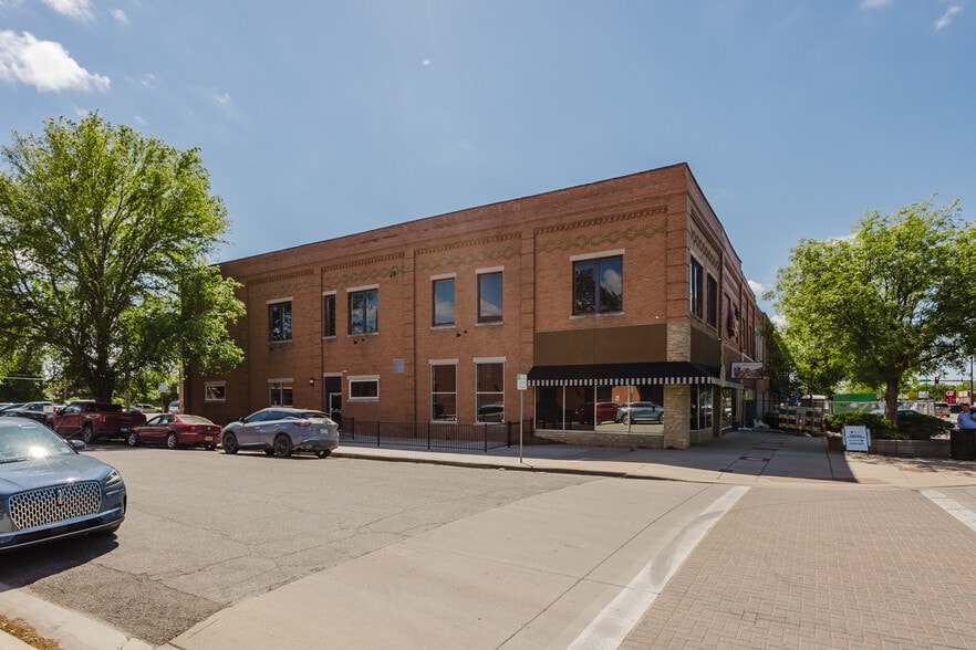 More Photos Of 1001 W Douglas Ave, Wichita Storefront For Sale