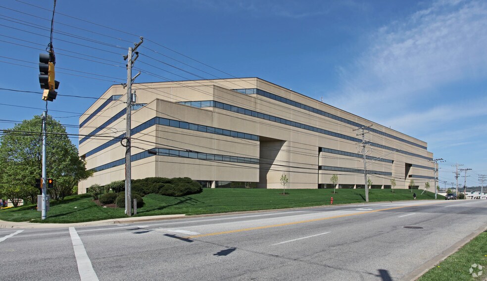 More Photos Of 10150 York Rd, Hunt Valley Office For Sale