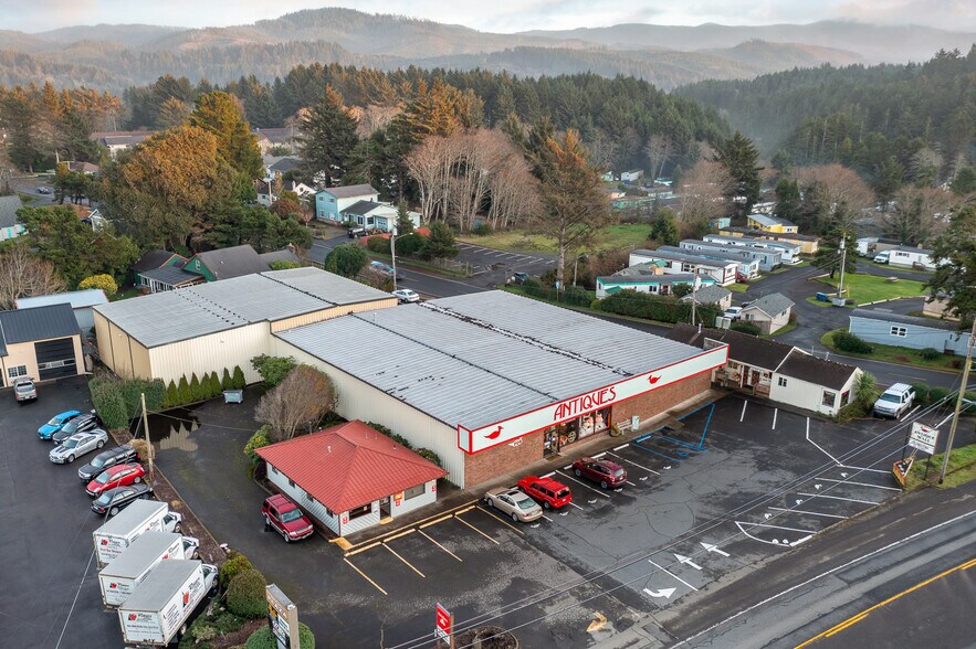 More Photos Of 3128 Ne Highway 101, Lincoln City Storefront For Sale