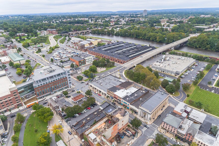 More Photos Of 111 E 3rd St, Bethlehem General Retail For Sale