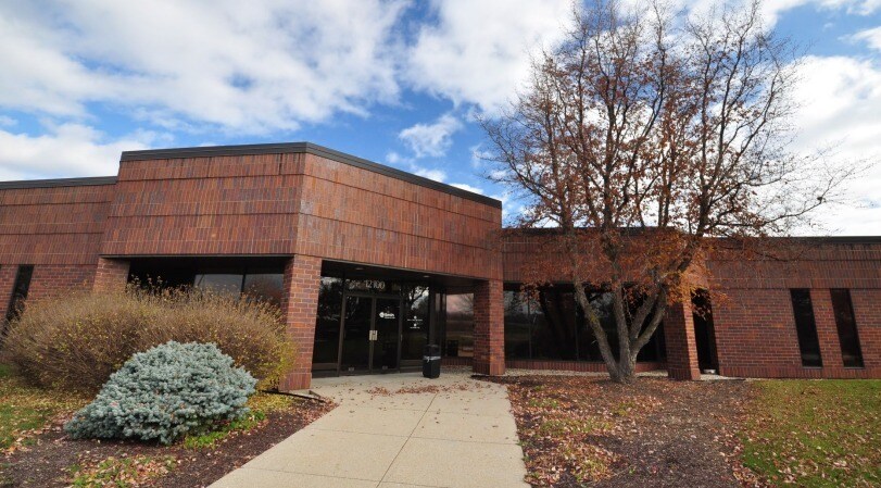Primary Photo Of 12100 W Park Pl, Milwaukee Flex For Sale
