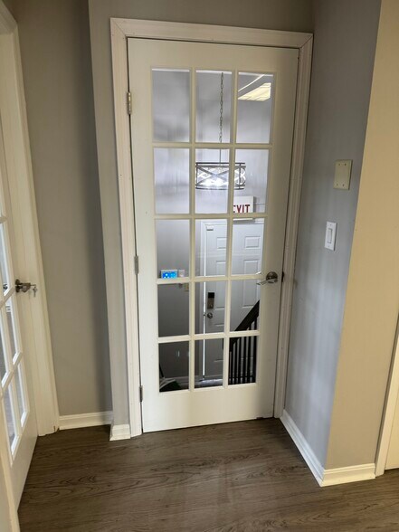 More Photos Of 2151 Miamisburg-Centerville Rd, Dayton Loft Creative Space For Sale