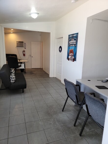 More Photos Of 1208 W Highland Ave, San Bernardino Auto Dealership For Lease