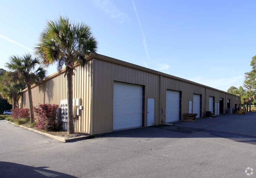 More Photos Of 6983 N Okatie Hwy, Ridgeland Light Distribution For Lease