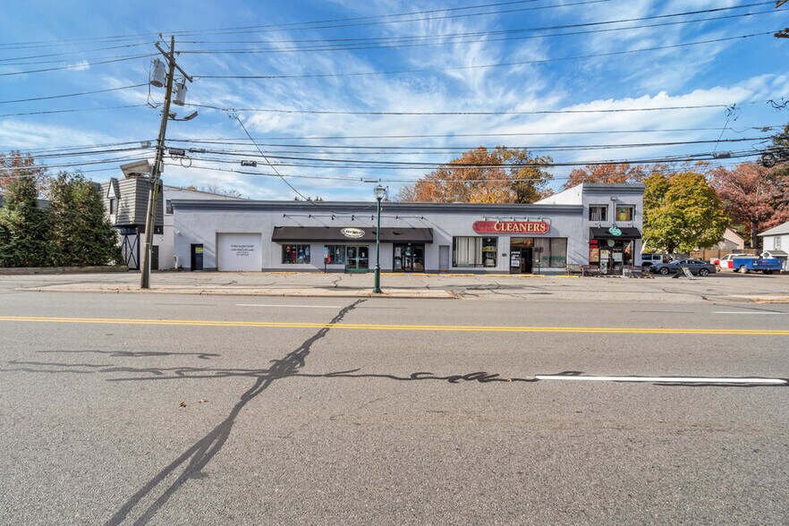 More Photos Of 142 S Livingston Ave, Livingston Unknown For Lease