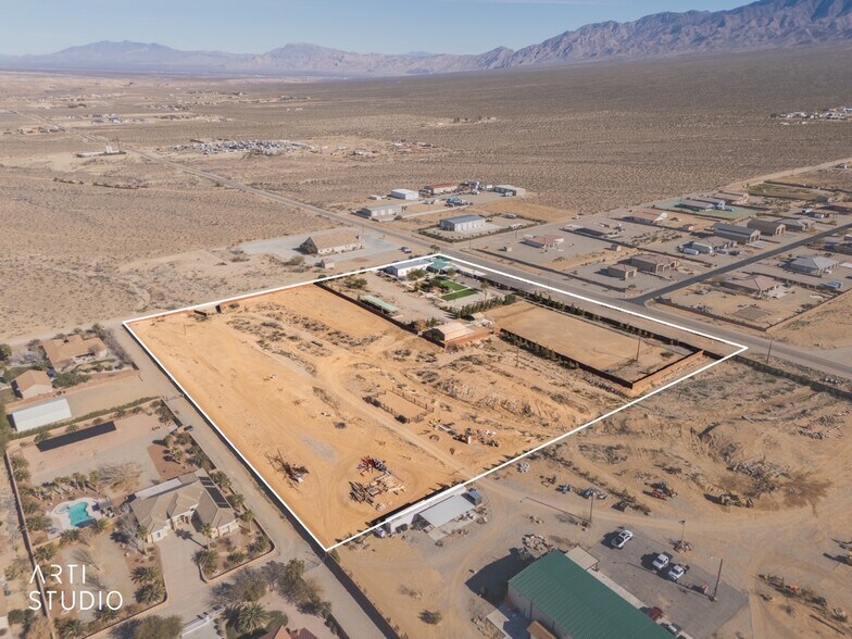 More Photos Of 3767 S Scenic Blvd, Littlefield Flex For Sale