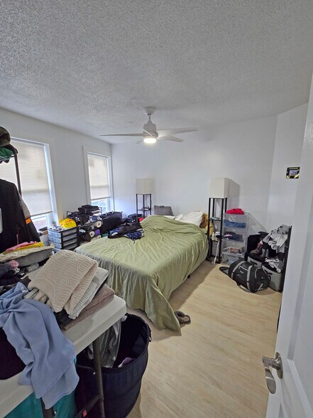 More Photos Of 122-126 Felton St, Waltham Apartments For Sale
