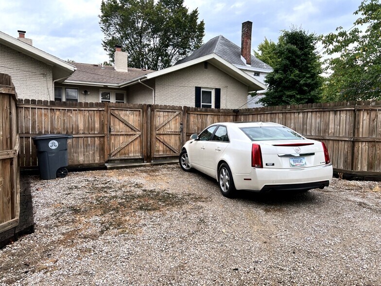 More Photos Of 401 Adams Ave, Evansville Multifamily For Sale