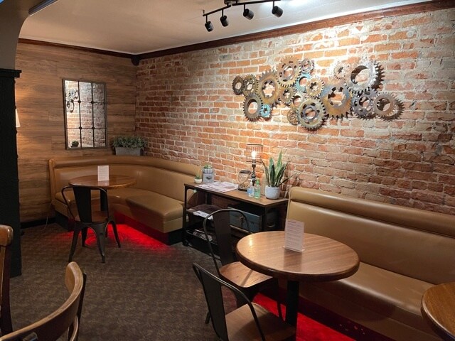 More Photos Of 420 Yampa Ave, Craig Restaurant For Sale