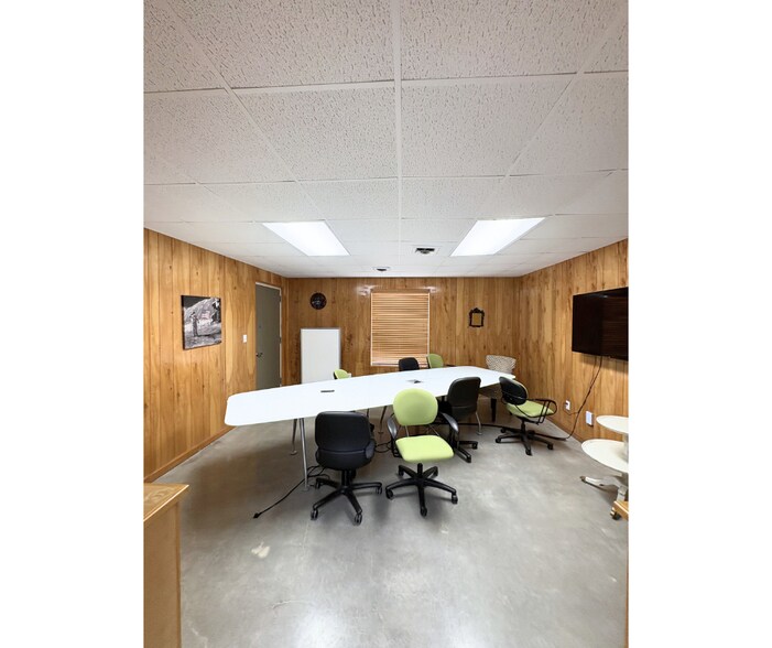 More Photos Of 355 1st St NW, Cleveland Office For Sale