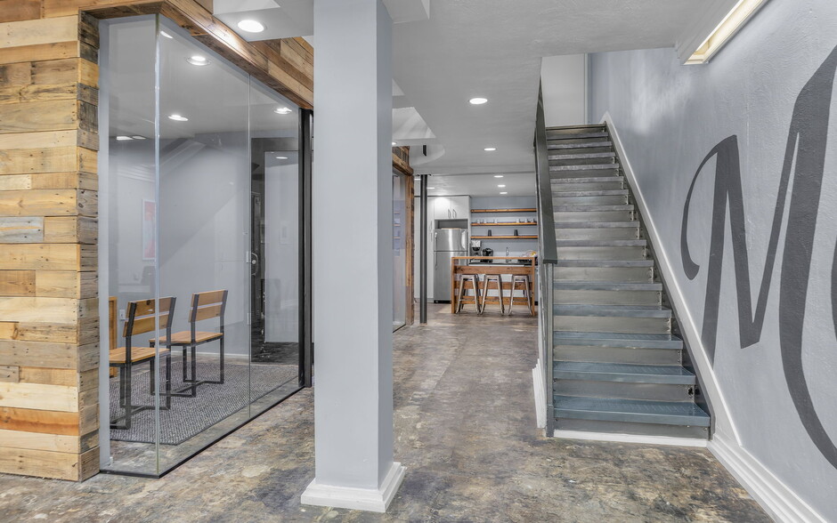 More Photos Of 211 W Freemason St, Norfolk Office Residential For Sale