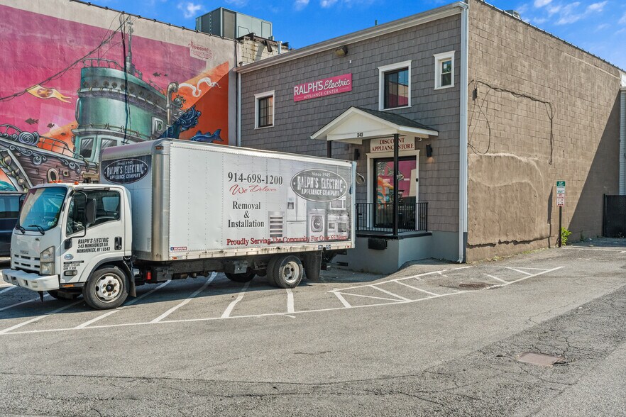 More Photos Of 343 Mamaroneck Ave, Mamaroneck Storefront For Lease