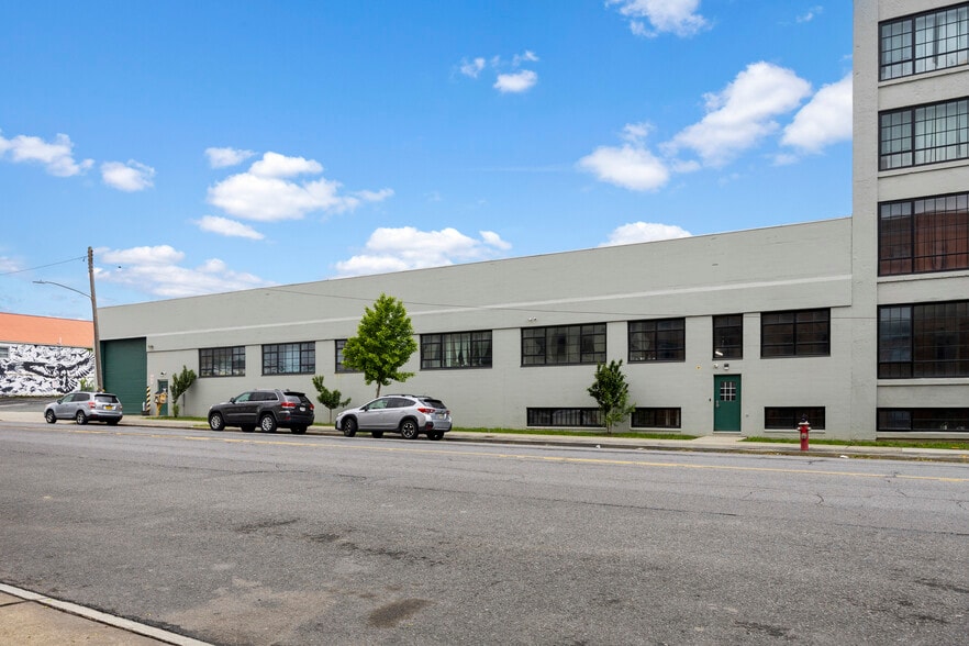 More Photos Of 930 Broadway, Albany Apartments For Lease