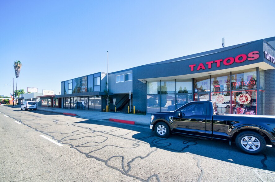 More Photos Of 1532-1538 W Commonwealth Ave, Fullerton Storefront Retail Residential For Lease