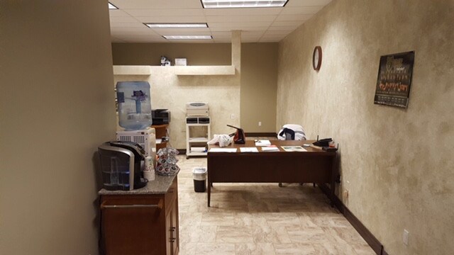 More Photos Of 315 S Main St, Conrad Office For Sale