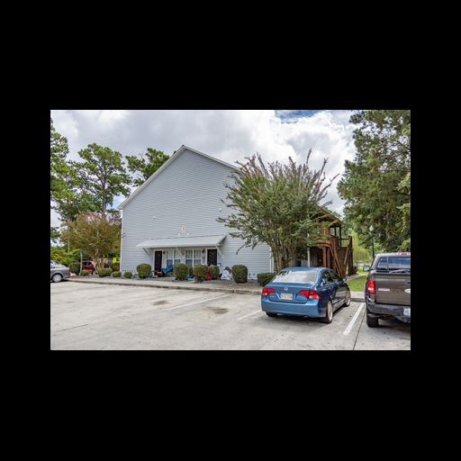 More Photos Of 145 Lullwater Dr, Wilmington Apartments For Sale