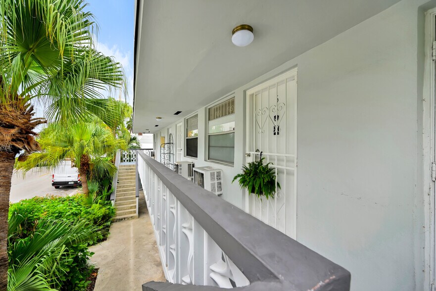 More Photos Of 759 Meridian Ave, Miami Beach Apartments For Sale
