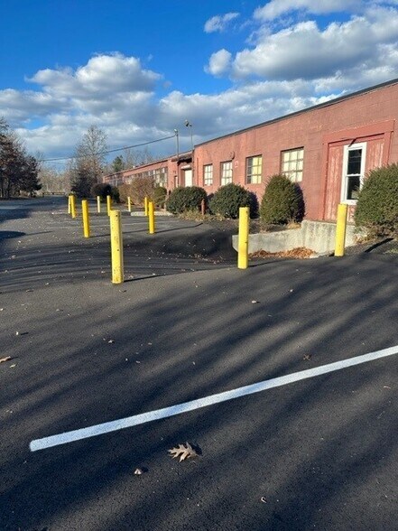 More Photos Of 356 South Ave, Whitman Light Manufacturing For Lease