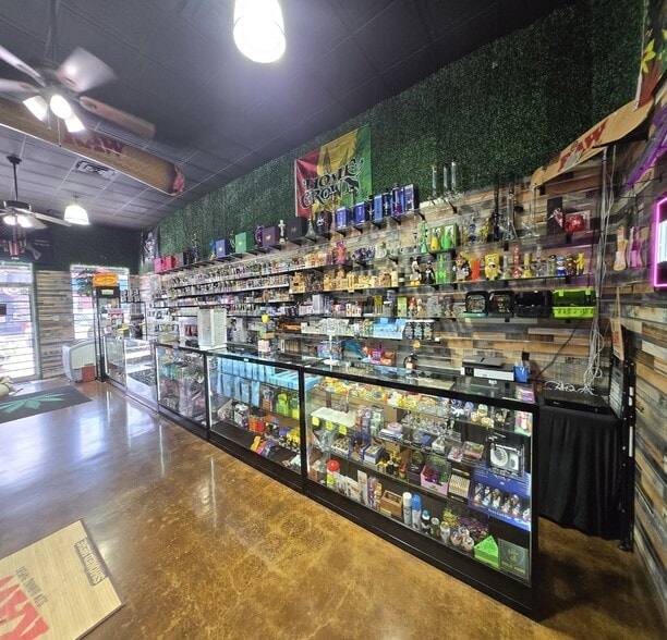 More Photos Of 104 N Ballard Ave, Wylie Storefront For Sale