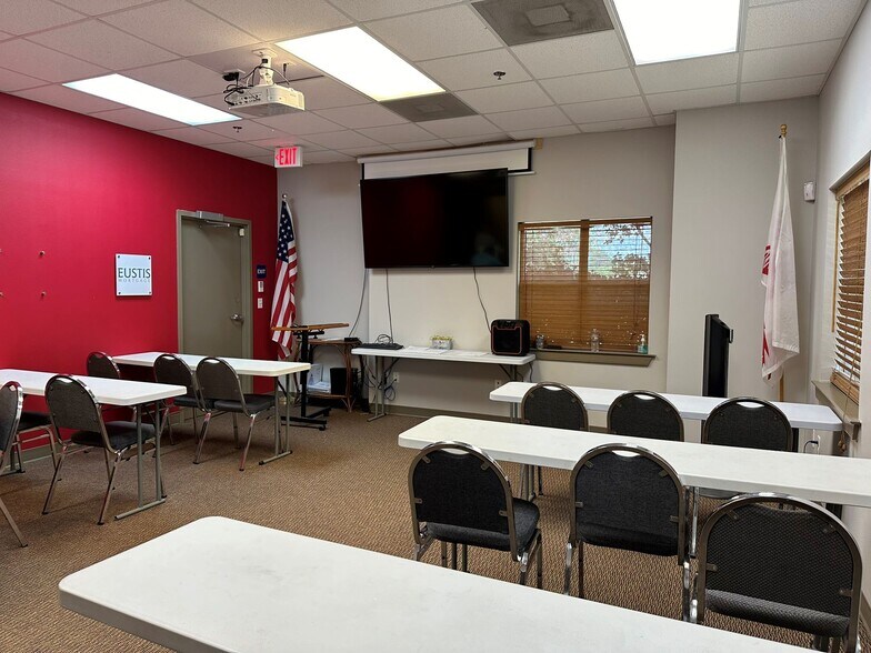 More Photos Of 2053 Gause Blvd E, Slidell Office For Lease