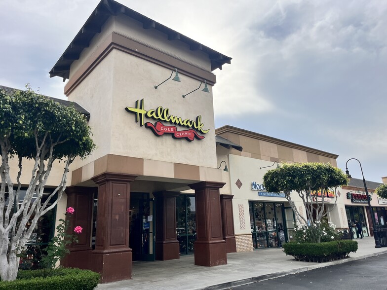 More Photos Of 5900-6048 Telegraph Rd, Ventura Unknown For Lease